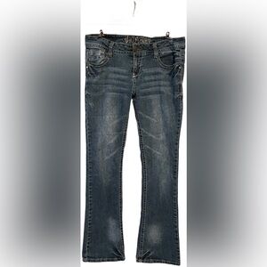 Wallflower Jeans The Legendary Bootcut  11 - length 31